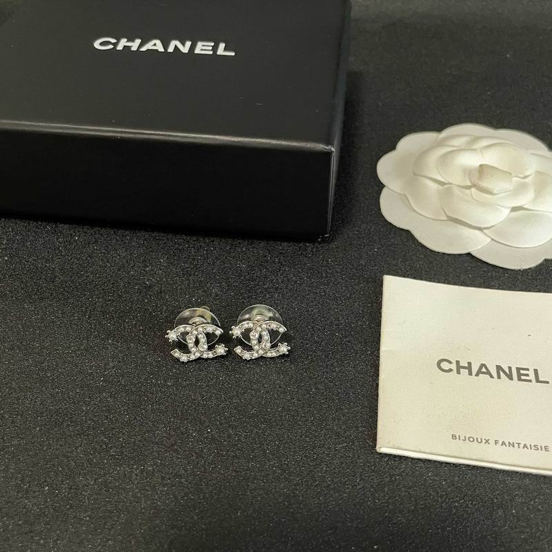 Chanel Earring 06yxs240